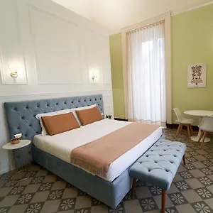 Couette-café Toscano Palace Luxury